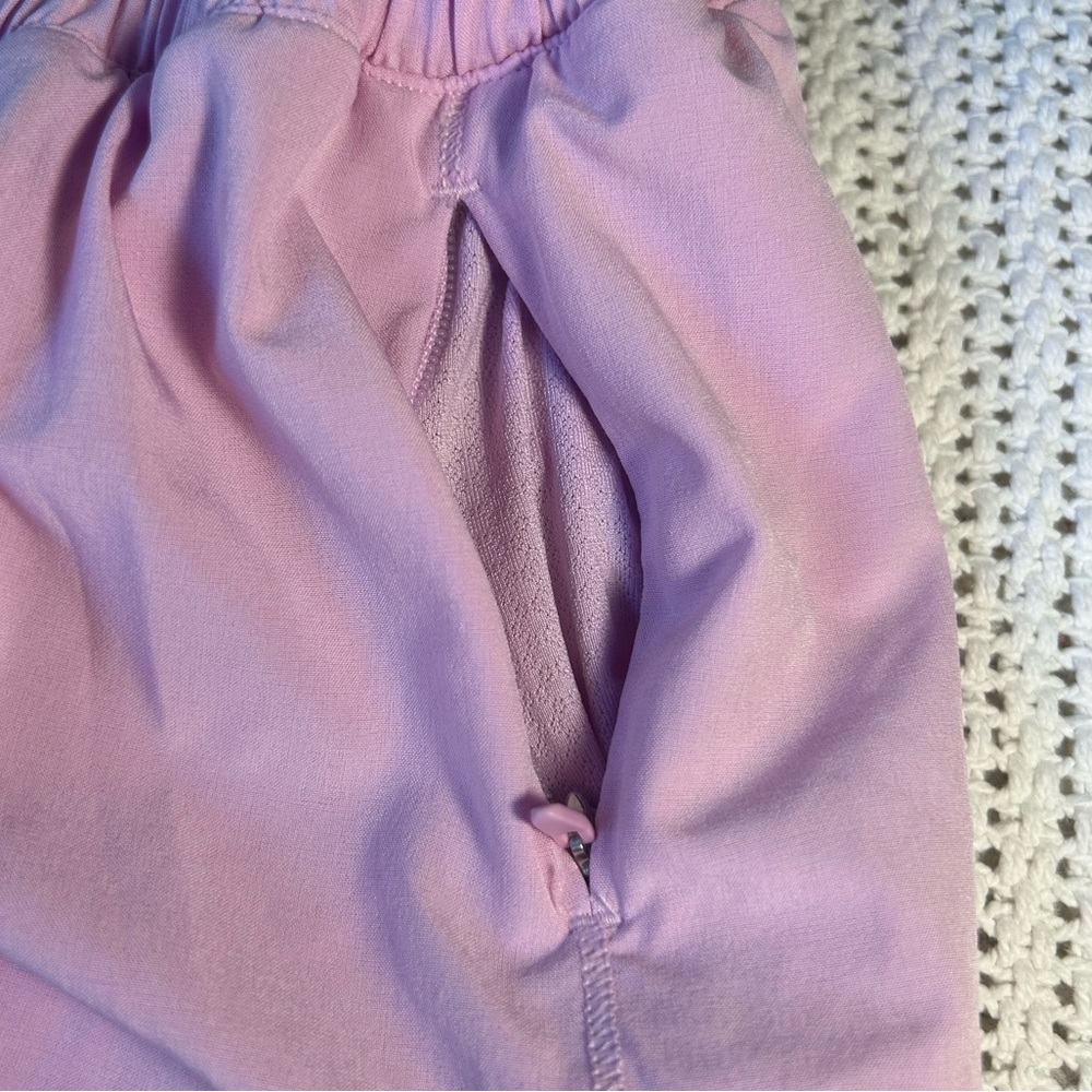 Lululemon Hotty Hot Shorts 2.5” Peony Pink | Size 8 - Picture 4 of 8